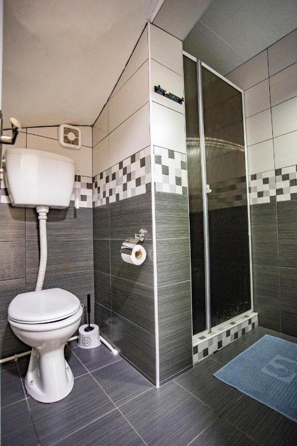 Appartamento Paris Night Private Parking Ni Esterno foto